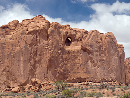 Bean Pot Arch, Great Wall, Arches National Park, Utah